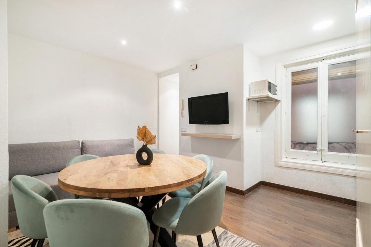 Apartamento En La Puerta Del Sol Madrid Exterior photo