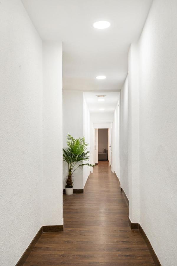 Apartamento En La Puerta Del Sol Madrid Exterior photo