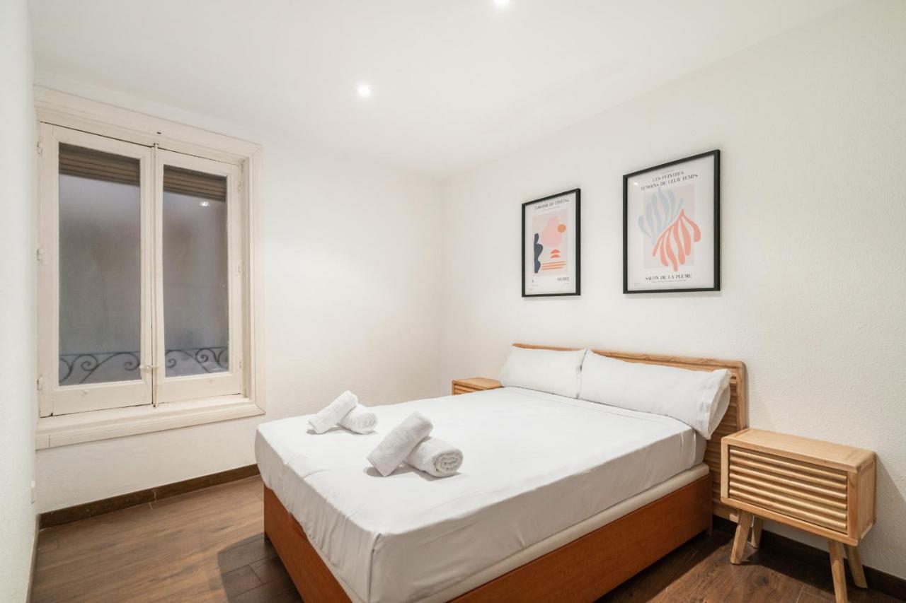 Apartamento En La Puerta Del Sol Madrid Exterior photo