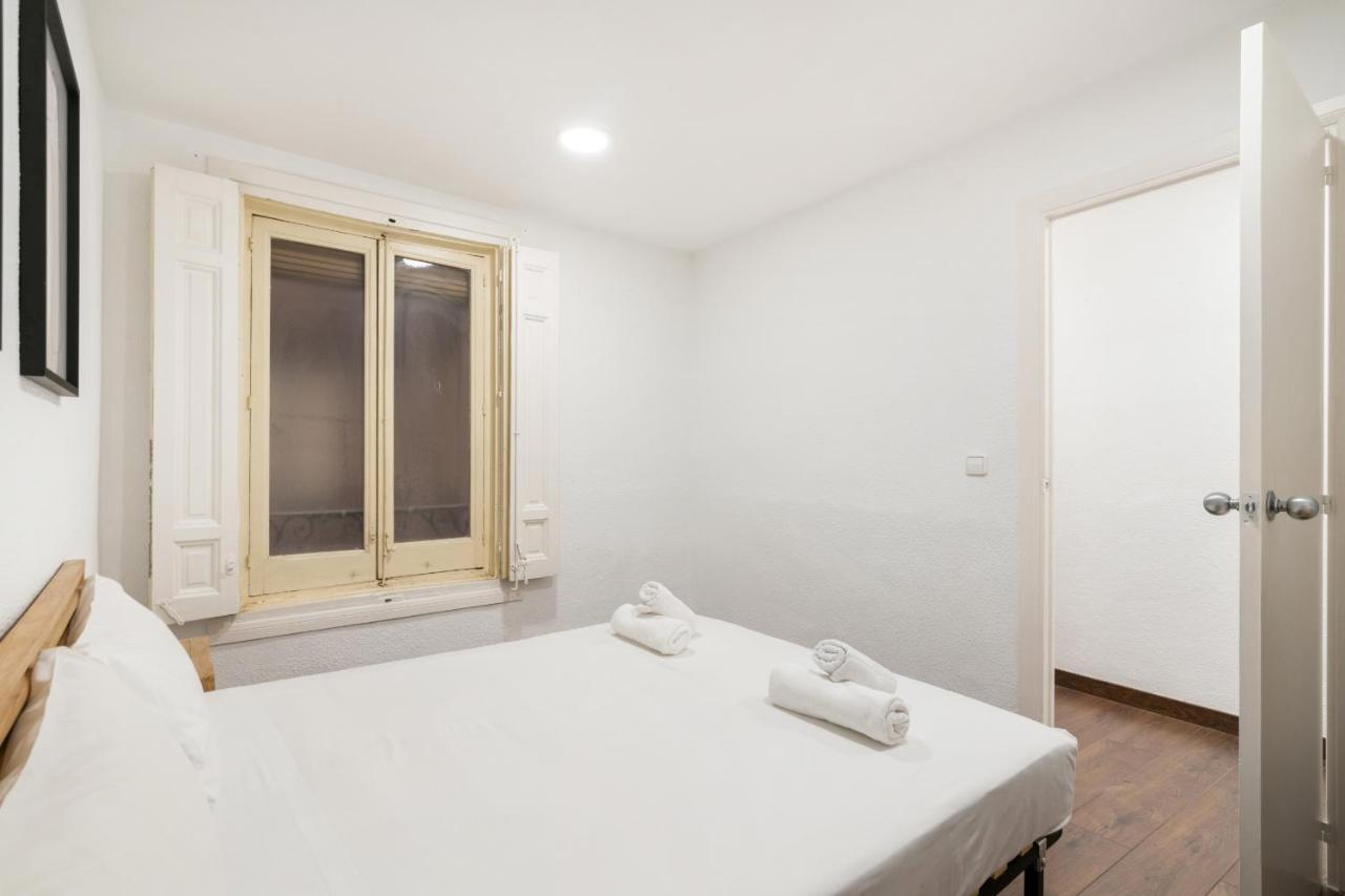 Apartamento En La Puerta Del Sol Madrid Exterior photo